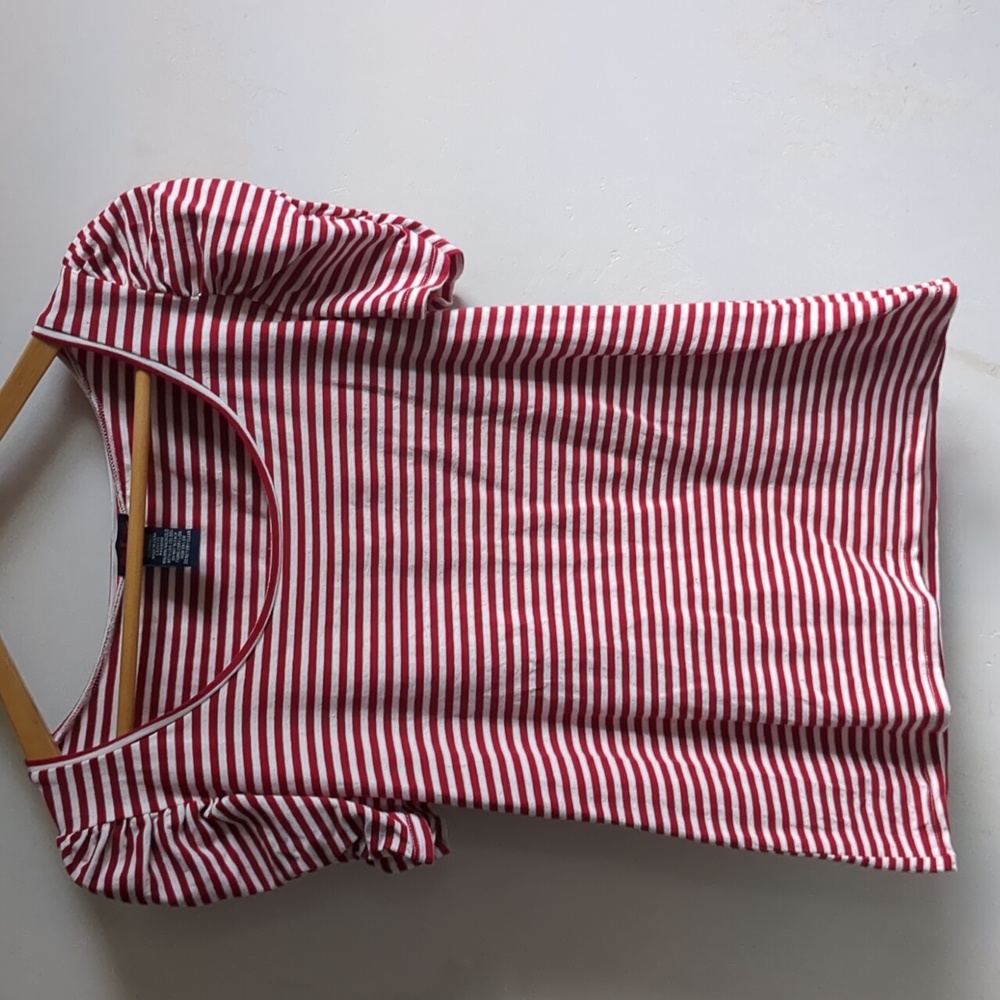 Dex Red and White Striped Short Puffed Sleeve Tee Medium